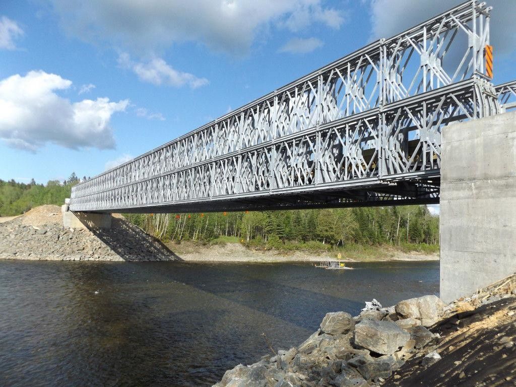 Prefab पोर्टेबल अस्थायी बैली ब्रिज धातु निर्माण आसान विधानसभा