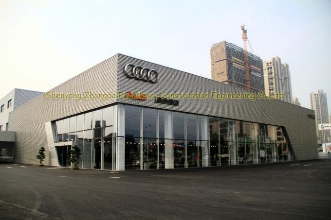आधुनिक स्टील फ्रेम पूर्वनिर्मित 4 कार कार प्रदर्शनी केंद्र हॉल